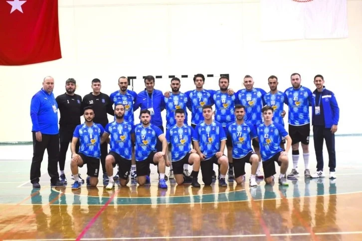 Yunusemre Belediyespor devreyi play off umuduyla bitirdi
