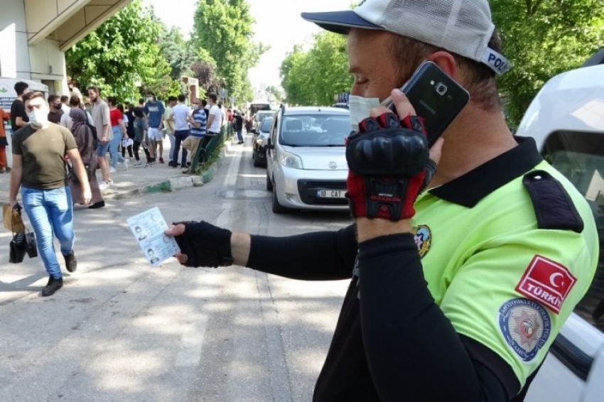 Bursa'da öğrencilerin kahramanı oldu