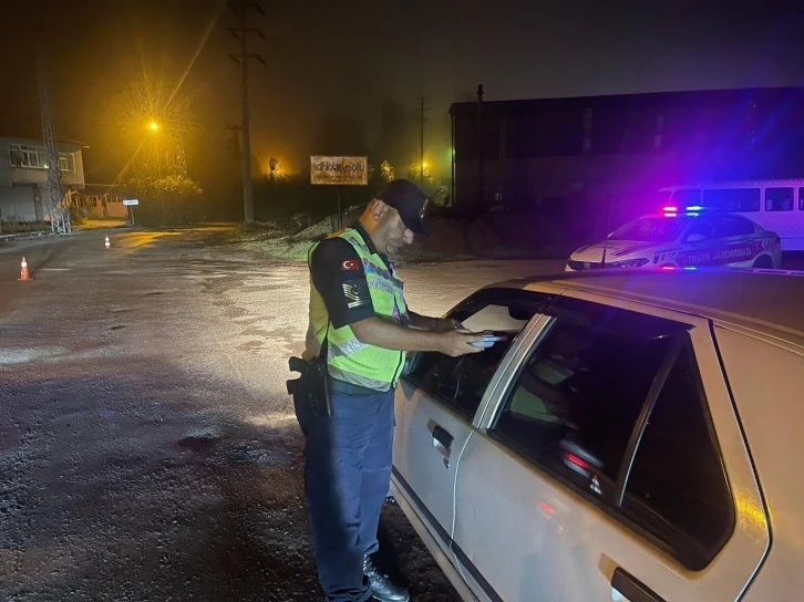 Zonguldak’ta emniyet ve jandarma ekiplerinin yoğun denetimleri sürüyor
