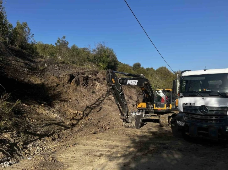 Zonguldak’ ta yağış sonrası toprak kayması meydana geldi
