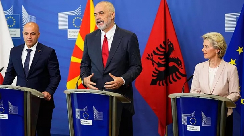 AB, Arnavutluk ve Kuzey Makedonya ile üyelik müzakerelerine başladı