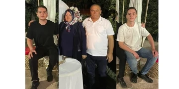 10 yıl sonra gelen ikizler anne babalarıyla yan yana toprağa verildi
