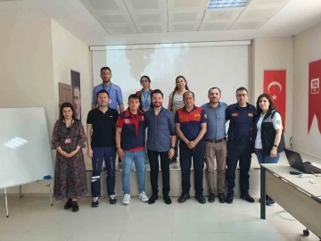 112 Acil Çağrı Merkezi çalışanlarına hizmet içi eğitim
