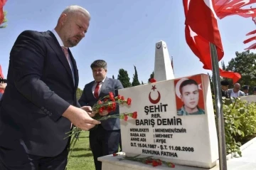 15 Temmuz şehitleri Menemen’de dualarla anıldı
