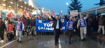 Bursa’da 150 bin metal işçisinin sözleşme sevinci...