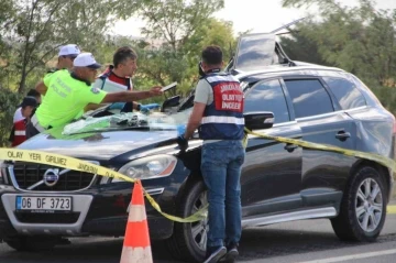 2 kişinin öldüğü kaza kamerada
