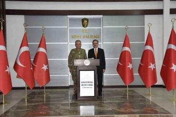 2. Ordu Komutanı Korgeneral Metin Tokel, Siirt Valisi Kızılkaya’yı ziyaret etti
