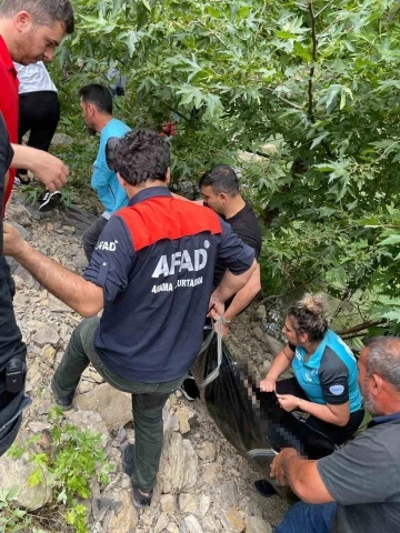 22 yaşındaki genç girdiği derede boğuldu
