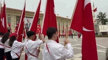 23 Nisan Ulusal Egemenlik ve Çocuk Bayramı kutlandı
