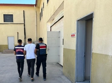 36 yıl hapis cezası bulunan şahıs şafak vakti yapılan operasyonla yakalandı
