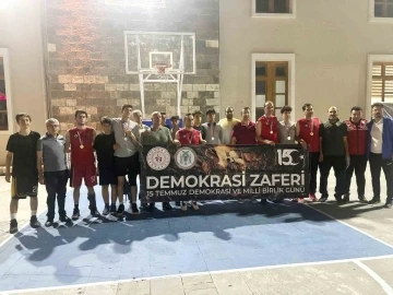 3x3 Sokakta Basketbol Turnuvasının şampiyonu emniyet
