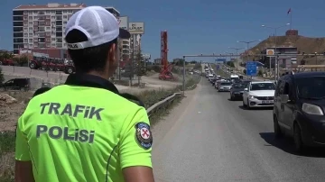 43 ilin geçiş güzergahı Kırıkkale’de 1 haftalık trafik denetimi bilançosu: 13 milyon lira ceza
