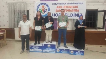 72 yaşında şampiyon oldu
