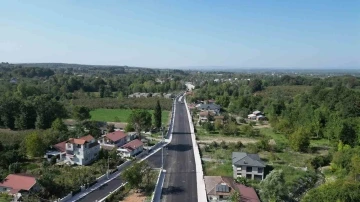 750 metrelik yol 5 bin ton asfaltla yenilendi
