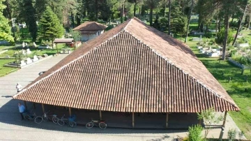 850 yıllık çivisiz cami restorasyon için gün sayıyor
