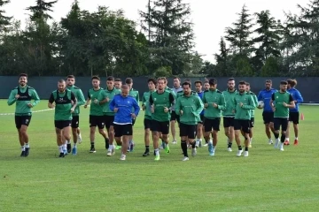 9 futbolcunun 1 dakika bile forma giymediği Denizlispor’u kaptan sırtladı
