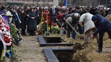 AB, Ukrayna'daki savaş suçları için uluslararası mahkeme istiyor