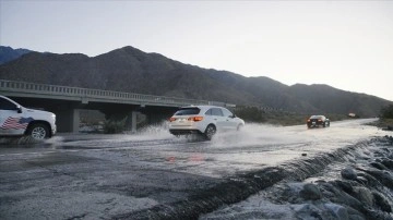 ABD’de tropikal fırtına nedeniyle Detroit'teki havalimanına giden tünelleri su bastı