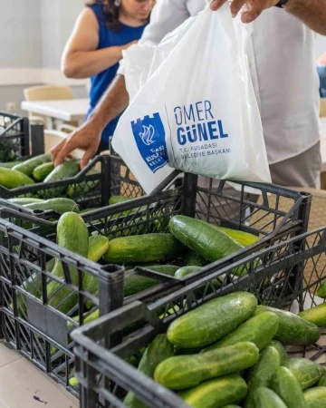 Adabahçe’nin bereketi paylaştıkça çoğalıyor
