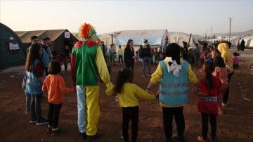 Adıyaman'da çadır kentteki depremzede çocukların yüzü etkinliklerle gülüyor