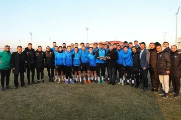 Afyonspor devre arası kampı için Antalya’ya gidiyor
