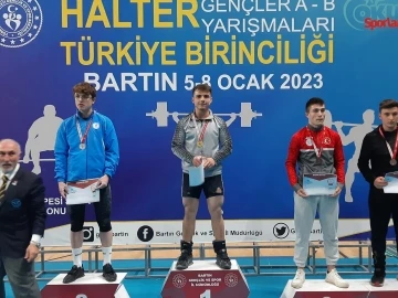 Ağrılı halterci Yusuf Ülker, Türkiye şampiyonu oldu
