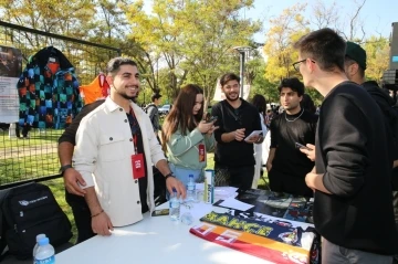 AGÜ’de Geleneksel Güz Festivali
