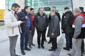 Ahmet Nur Çebi deprem felaketinden etkilenen Hatay’da
