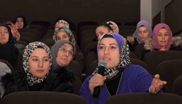 Aile Okulu’nda “Bilinçli Aile, Bilinçli Toplum” vurgusu yapıldı
