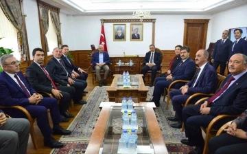 AK Parti Başkan Vekili Yıldırım: &quot;Türkler olmasa tarih yazılamaz&quot;
