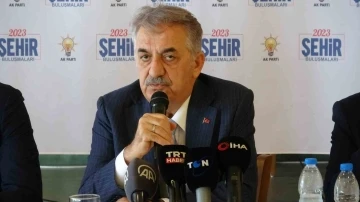 AK Parti Genel Başkan Yardımcısı Hayati Yazıcı: &quot;AK Parti’nin icraatının merkezinde insan var, siyasetinin temelinde millet var&quot;
