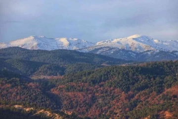 Akdağ’da iki mevsim bir arada
