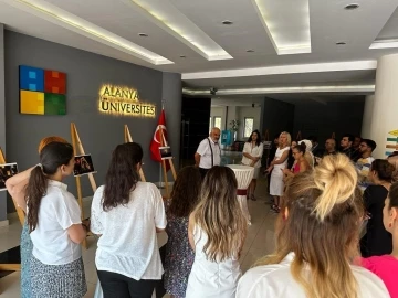 Alanya Üniversitesi’nde 15 Temmuz fotoğraf sergisi
