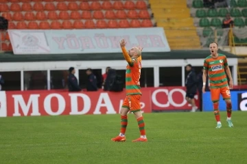 Alanyaspor’da Efecan Karaca gol suskunluğunu bozdu
