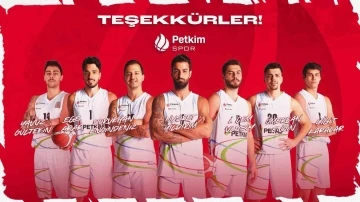 Aliağa Petkimspor’da 7 oyuncu ile yollar ayrıldı
