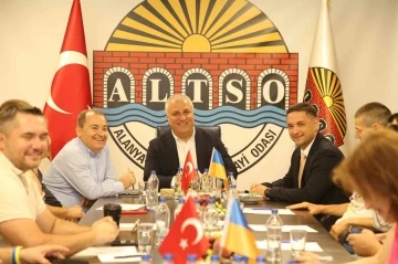 ALTSO Başkanı Erdem, Ukrayna Antalya Konsolosu’nu ağırladı
