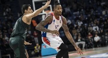 Anadolu Efes evinde galip