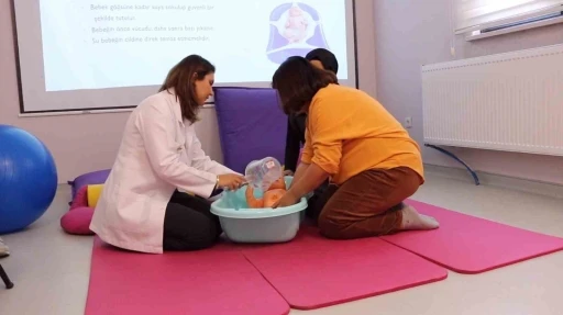 Anne adayları, bu eğitimle çocuklarını daha iyi yetiştirecek
