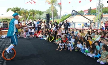 Antalya Büyükşehir Belediyesi’nden 23 Nisan festivali
