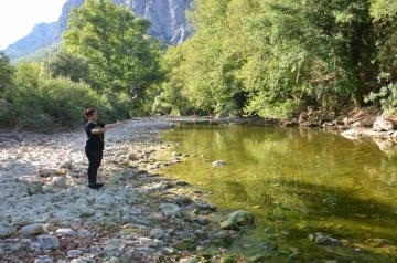 Antalya’da kuraklık Üzümdere ırmağını vurdu
