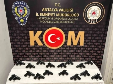 Antalya’da silah ticareti operasyonu: 1 tutuklama

