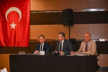 Antalya Valisi Şahin: &quot;Turizmde, 2024 yılında da bu rakamların çok daha üzerine çıkacağımıza inanıyorum&quot;
