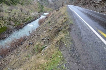 Aracı ile Habur Çayı’na düşen uzman çavuşu köylüler kurtardı
