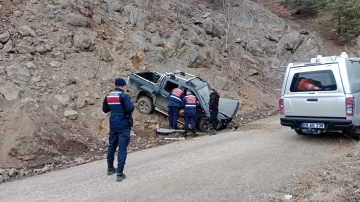 Artvin’de kayıp kamyonet sürücüsünün cesedi kaza yerinden 2 kilometre uzakta bulundu