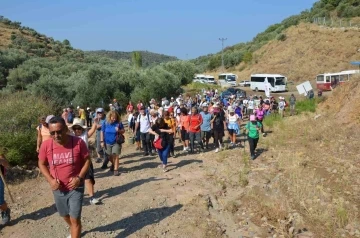 Atatürk Kayalıkları’na doğa yürüyüşü düzenlendi
