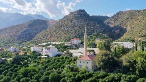 Atay Uslu: &quot;Finike Çavdır Büyük Camii restore ediliyor&quot;
