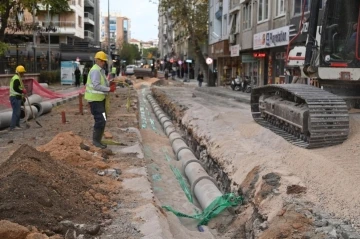 Avni Gemicioğlu Caddesi’nde altyapı çalışmaları
