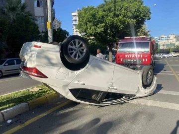 Aydın’da iki otomobil çarpıştı: 2 yaralı
