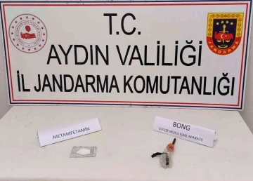 Aydın’da jandarma ekipleri uyuşturucuya geçit vermiyor
