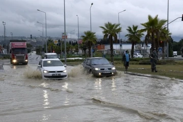 Aydın’ın kıyı ilçelerine sağanak yağış uyarısı
